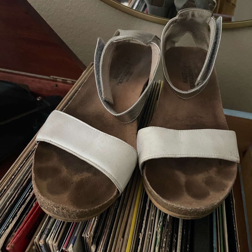 Naot Pixie - White + Silver